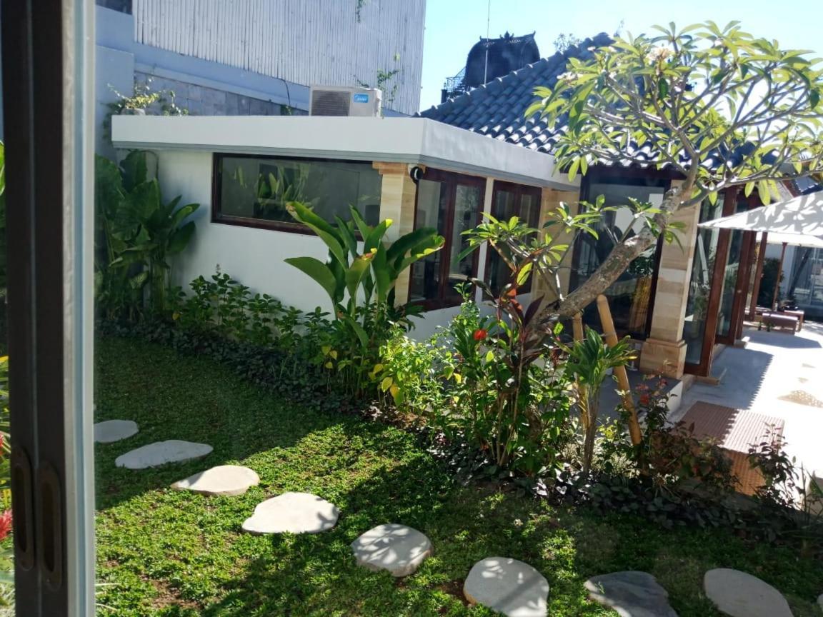 Apple Green Kori By Sila Dharma Mesari Kerobokan  Bagian luar foto